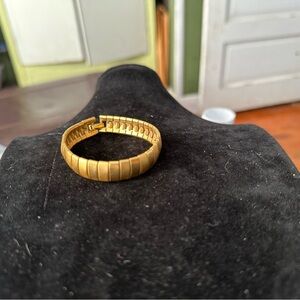 Vintage Gold Tone Chain Bracelet with Fold Over Clasp